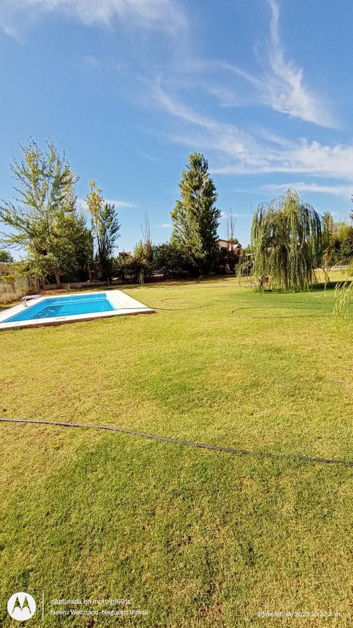 Casa con jardín